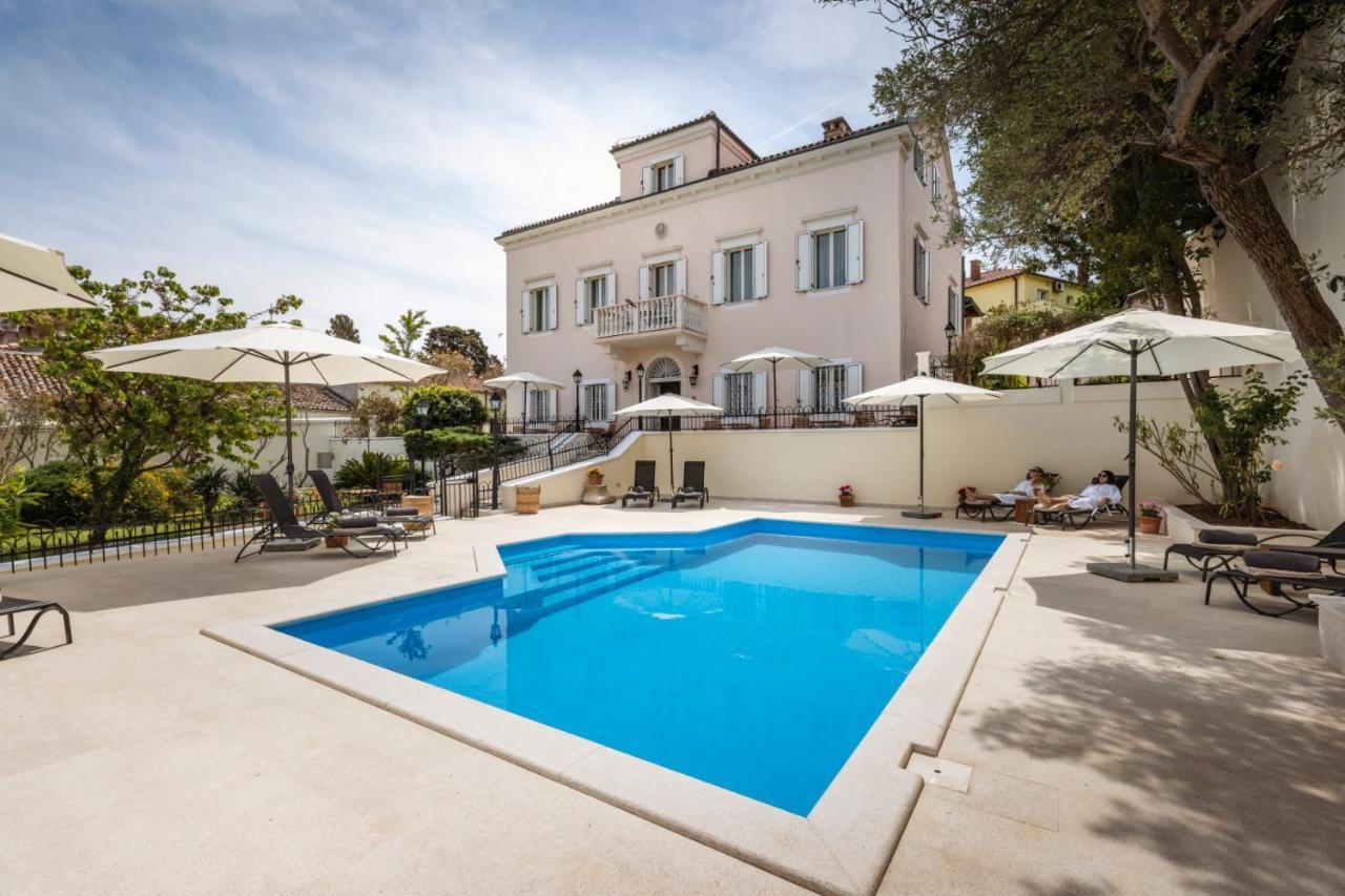 Villa Cassia Mali Lošinj Exteriör bild