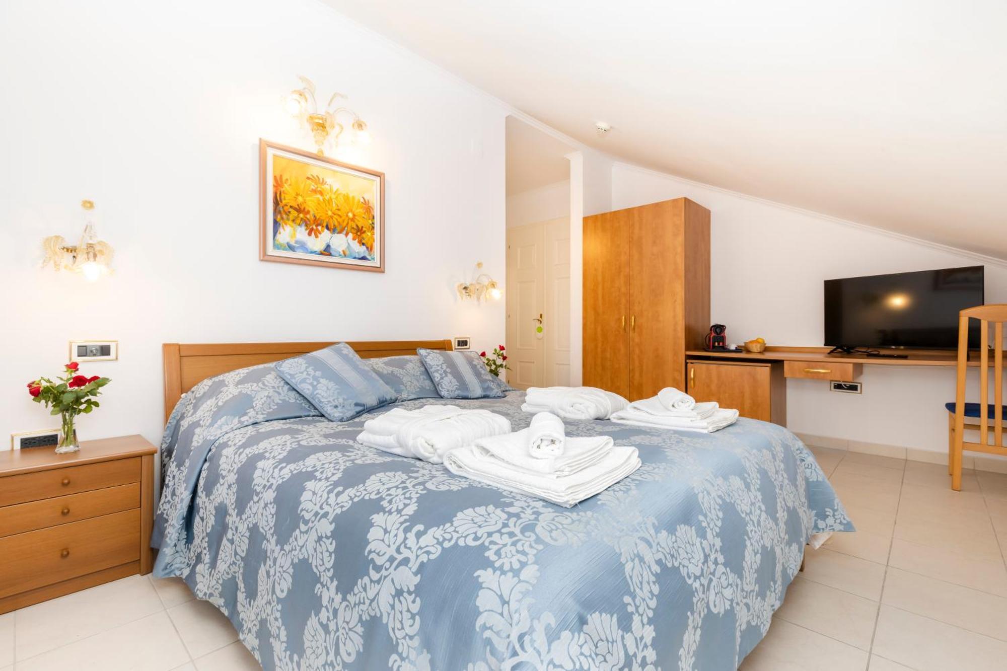 Villa Cassia Mali Lošinj Exteriör bild