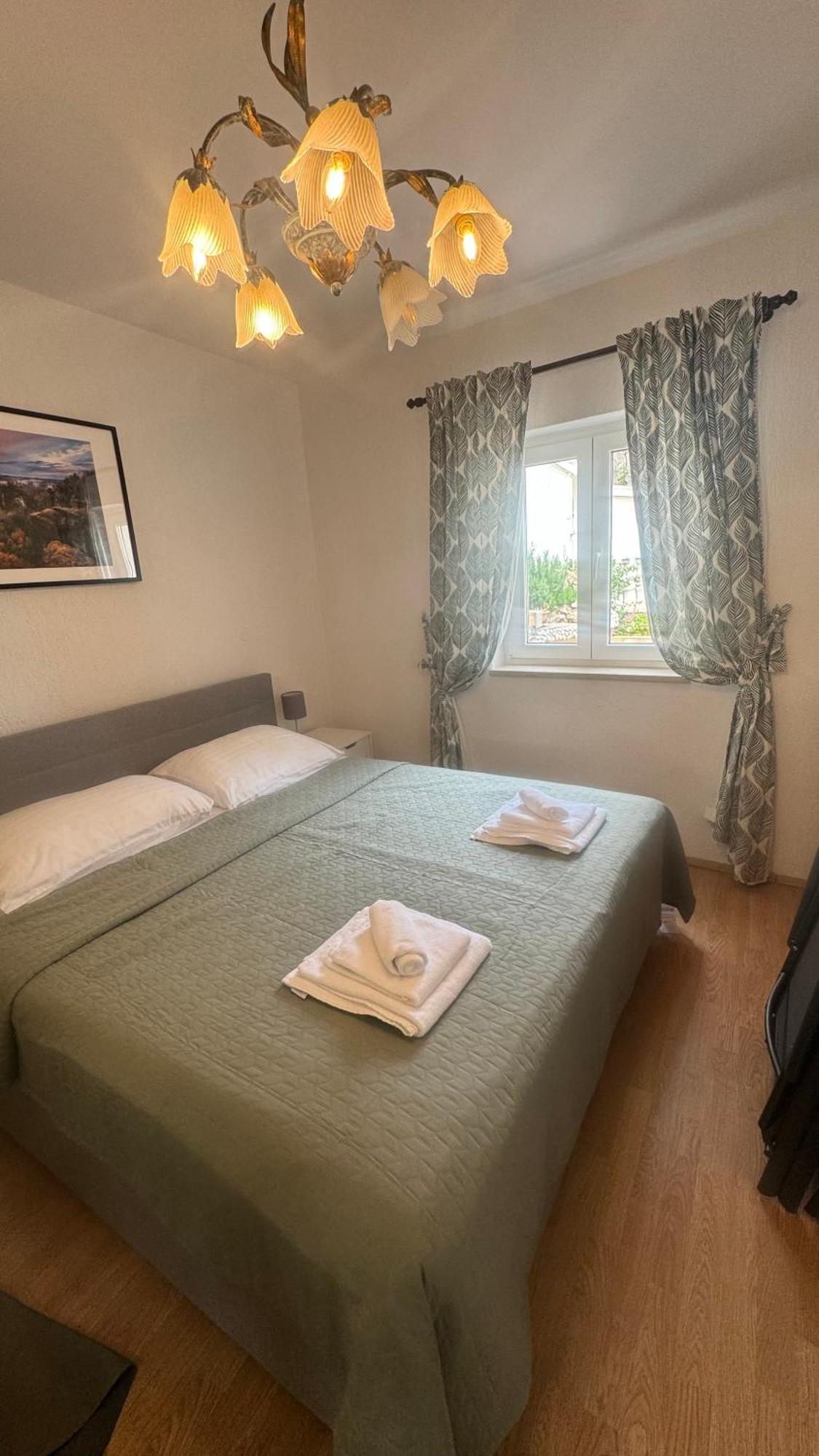 Villa Cassia Mali Lošinj Exteriör bild