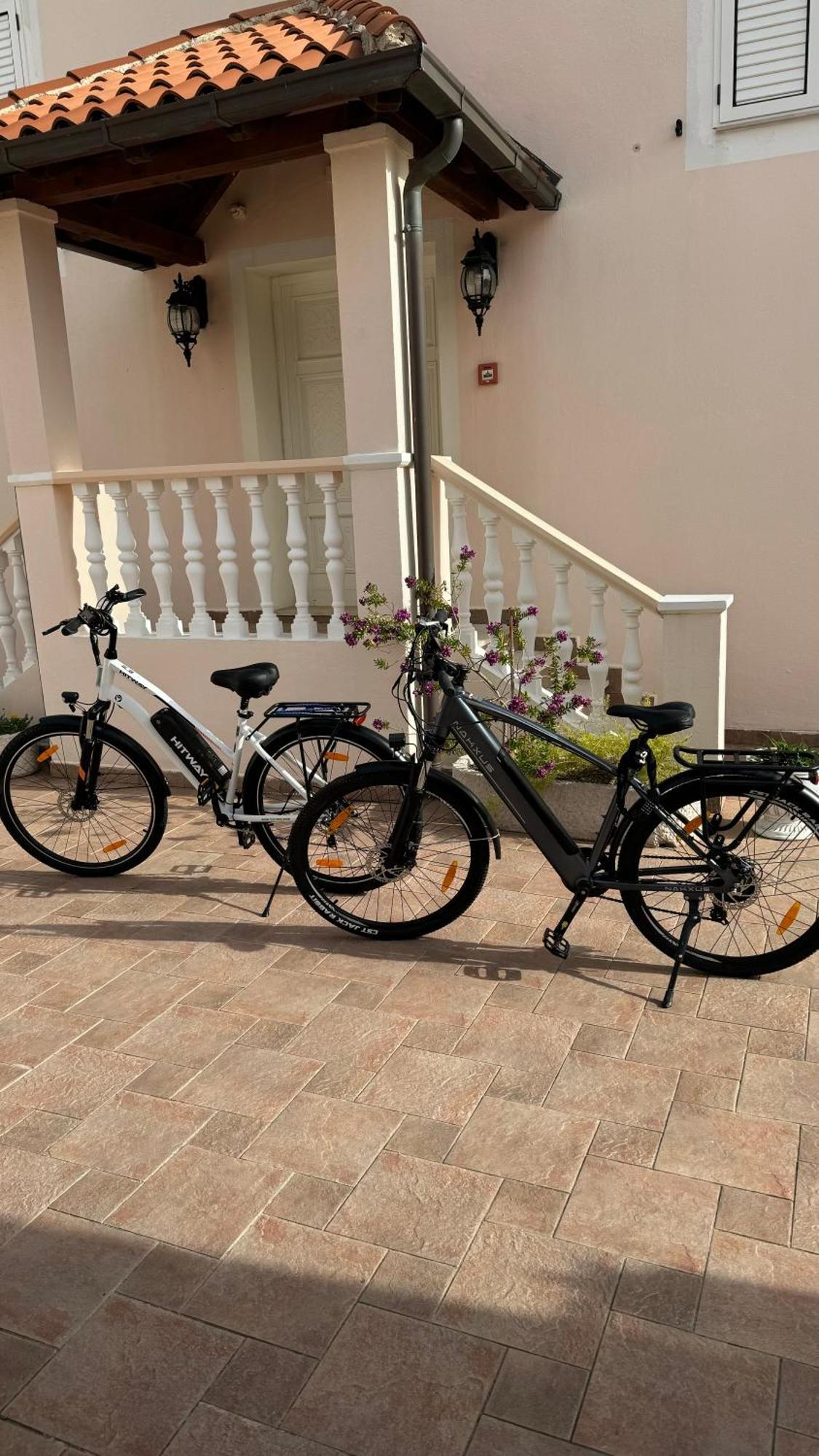 Villa Cassia Mali Lošinj Exteriör bild